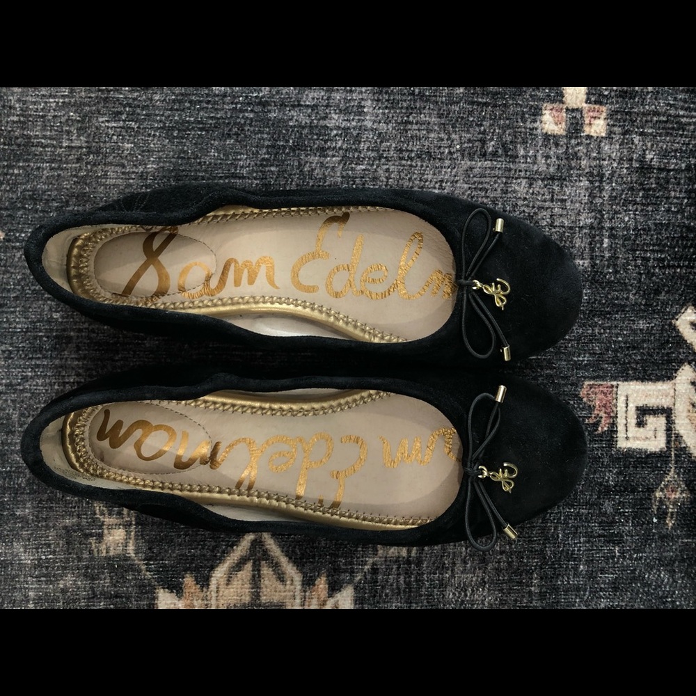 Lightly used Sam Edelman Felicia Black Suede Ballet Flats